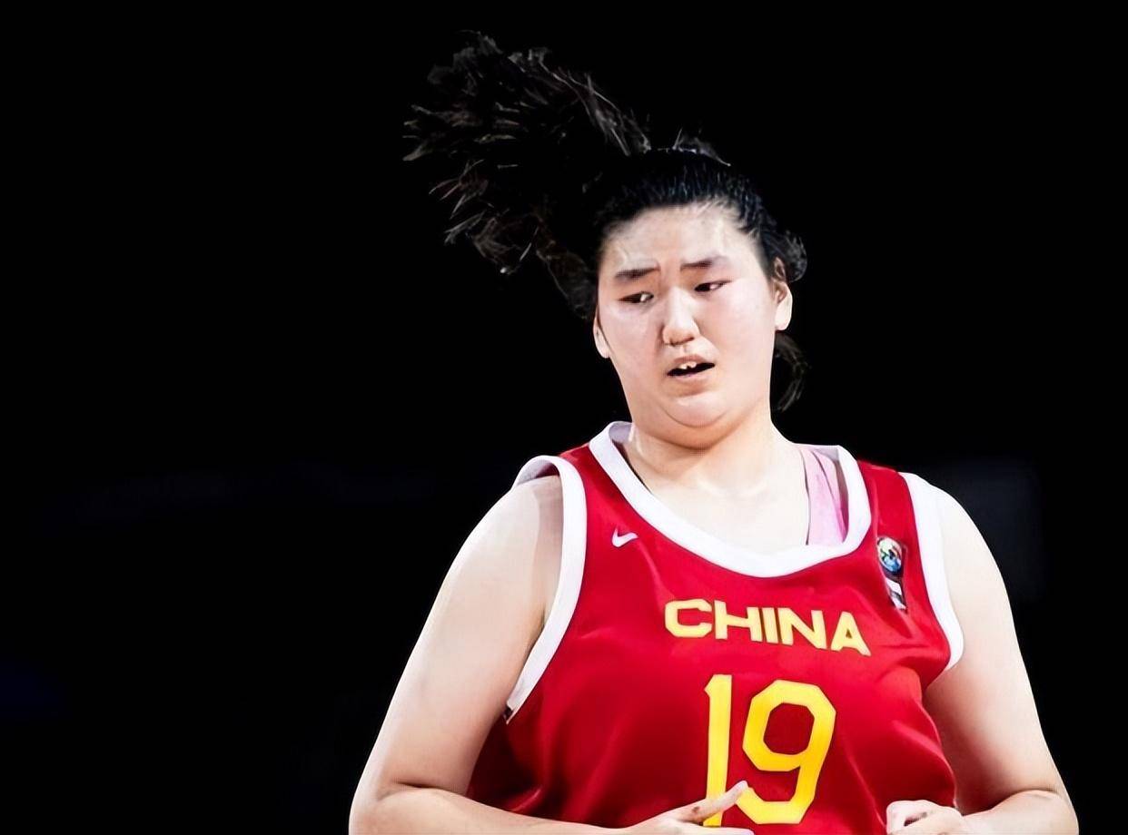 包含32分大胜！张子宇16+4中国女篮热身赛再胜日本的词条